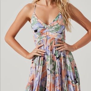 ASTR the label Blythe floral midi dress XS